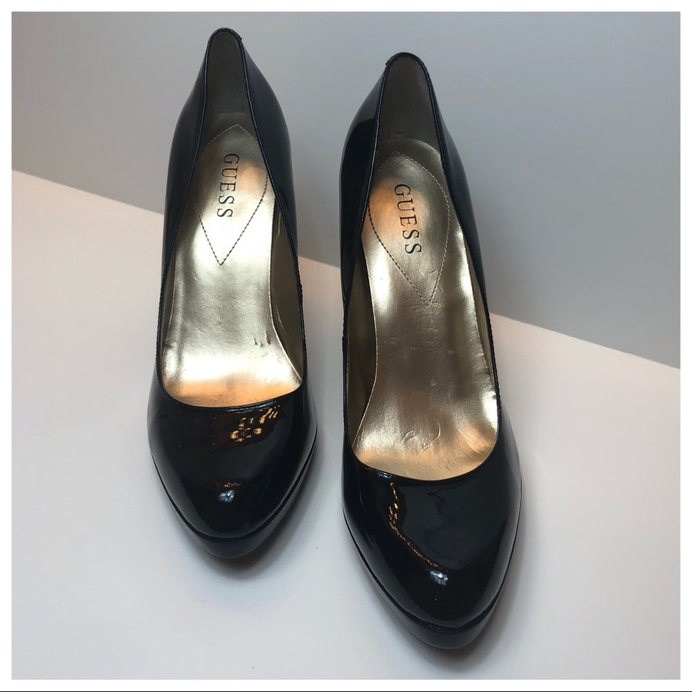New Guess Patten Leather Platform Pumps Size 8M